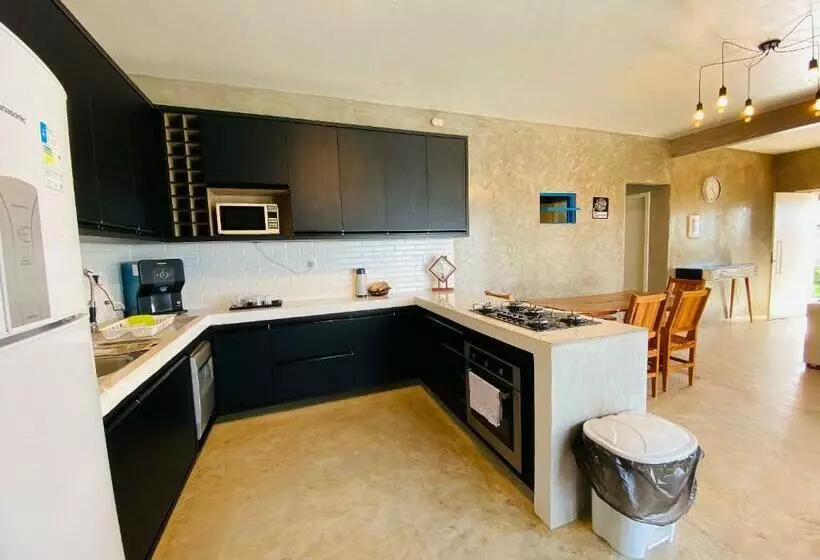 Casa 4 Quartos 2 Lofts Piscina