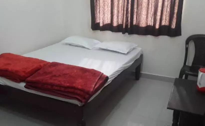 هتل Kumbh Prayag Guest House By Wb Inn