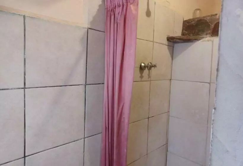 Majatalo Khaya Langa Guest House & Contractors Accommodation