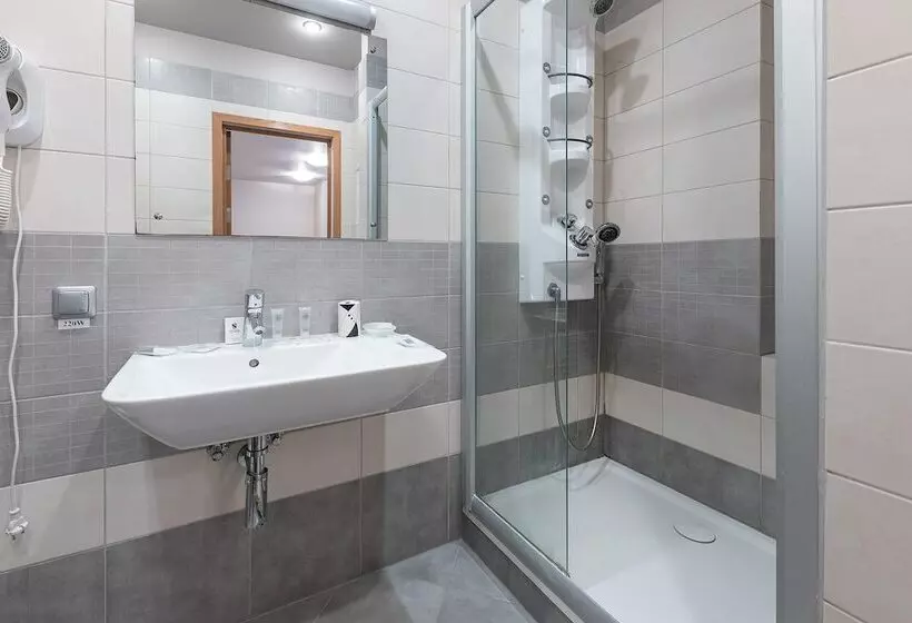 پانسیون Valensija Studio Apartment