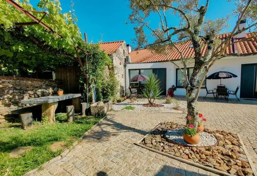هتل Casa Do Casal   Country House With Swimming Pool