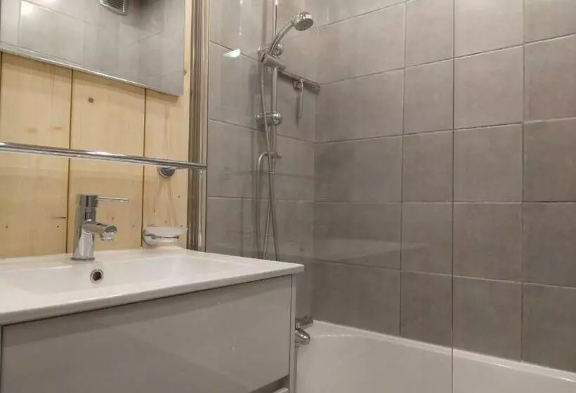 Studio Plagne Bellecôte, 1 Pièce, 4 Personnes  Fr11812368