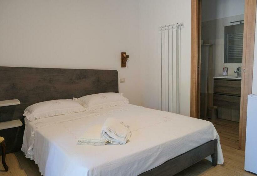 مبيت وإفطار Dimora Cice