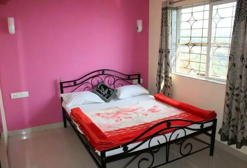 Aamiaismajoitus (B&B) Hirai Palace, Mahabaleshwar