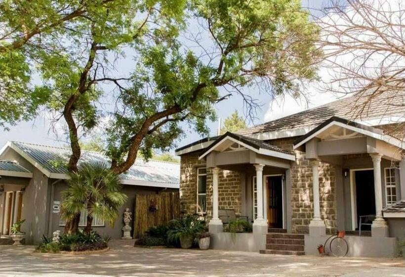 مبيت وإفطار Villa Twente Guest House