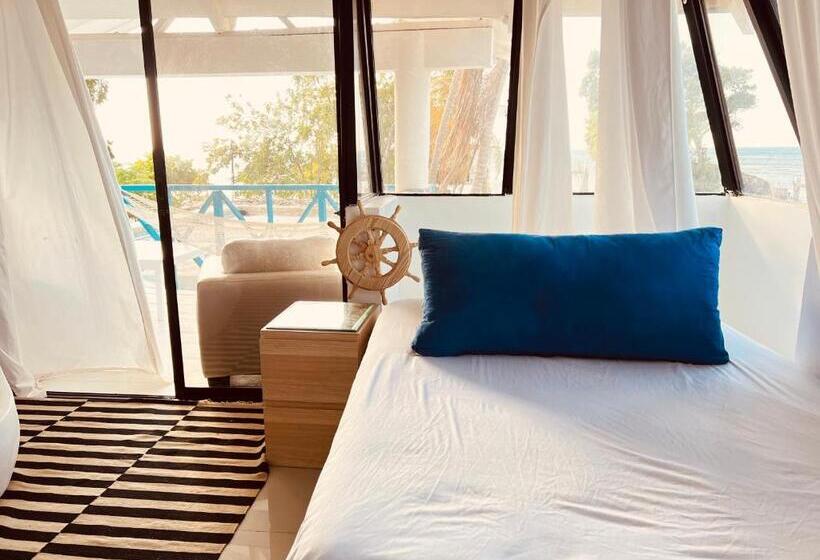 Bluemare Ecohotel Frente A La Playa Ensendada