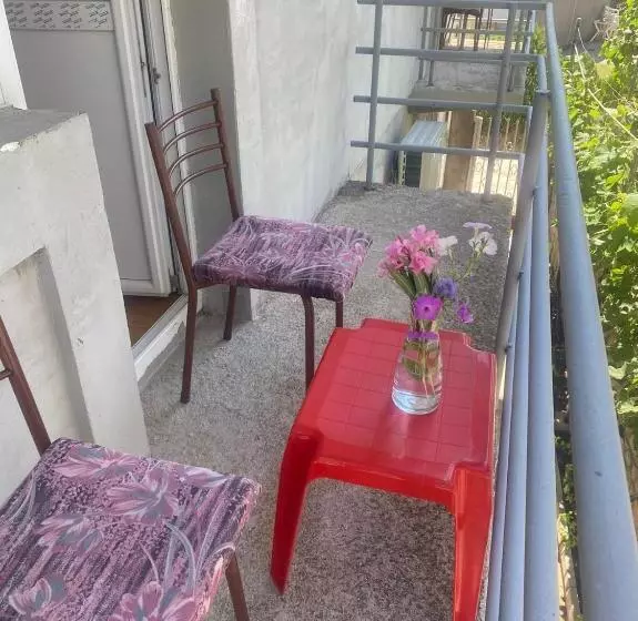 پانسیون Apartmani Pejovic Sutomore