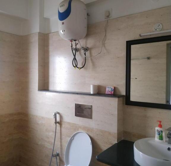 פנסיון Happy Villa