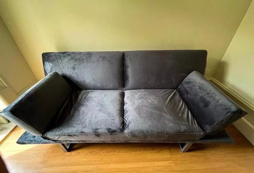 هاستل Sweet Love Family Budget