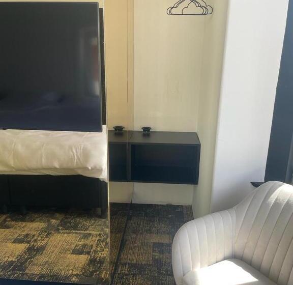 Bed & Breakfast Maison Noire Westende Bad Incl Parking & Ontbijt