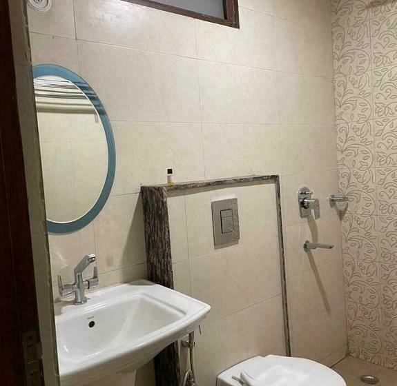 בית מלון כפרי Capital O Shyam Stays