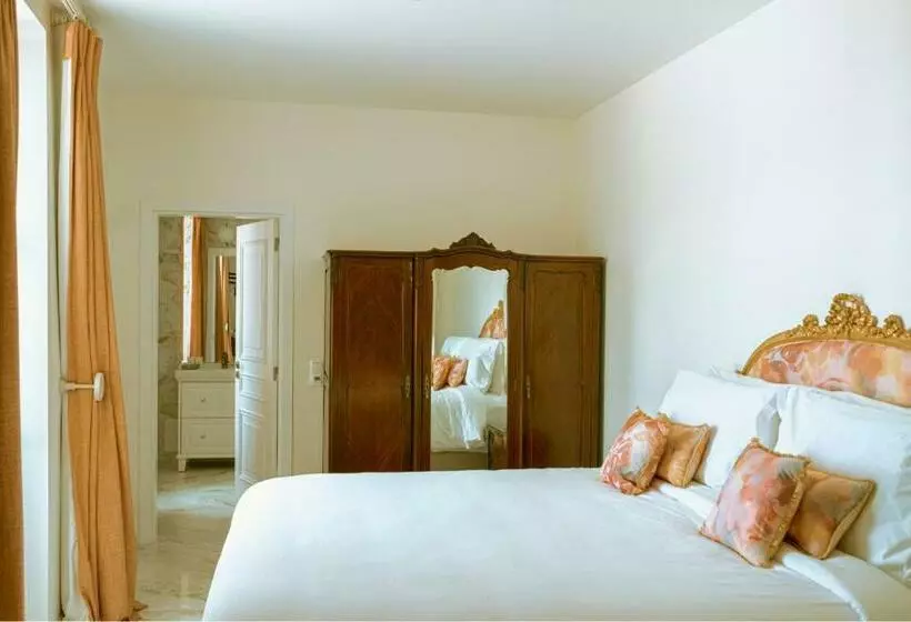 Hotelli Solar Alvura Boutique