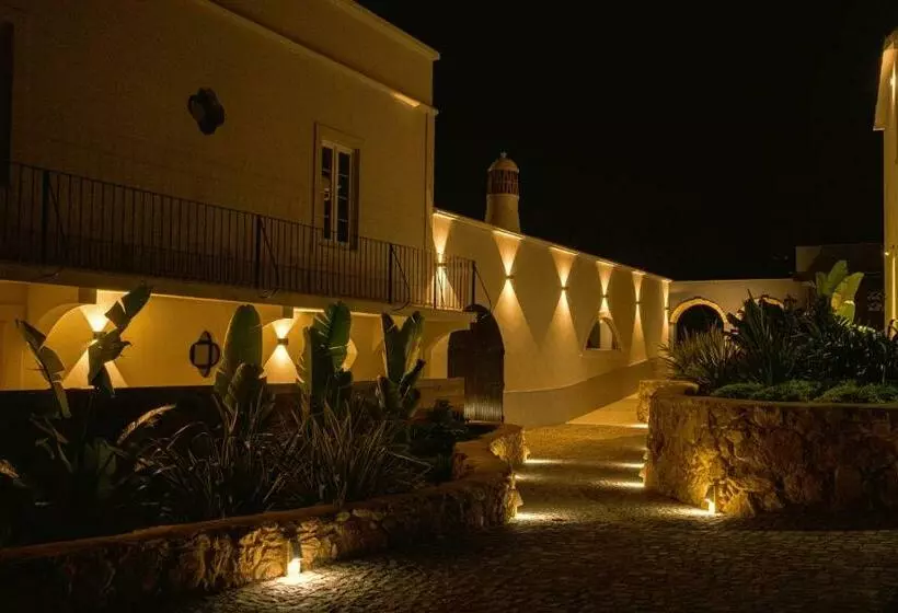 Hotelli Solar Alvura Boutique