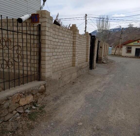 پانسیون Baktygul Guesthouse