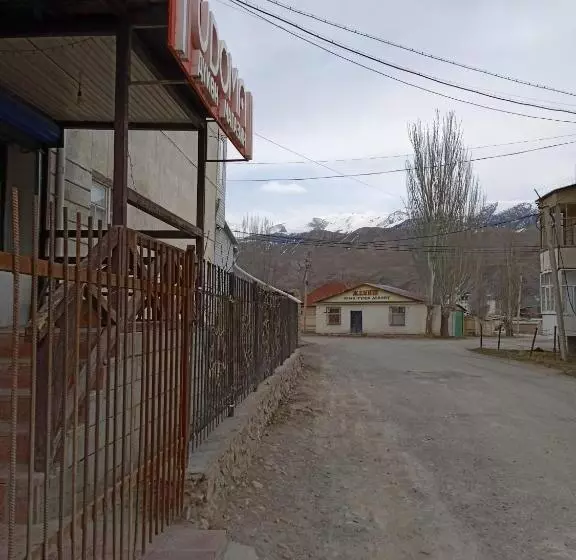 پانسیون Baktygul Guesthouse