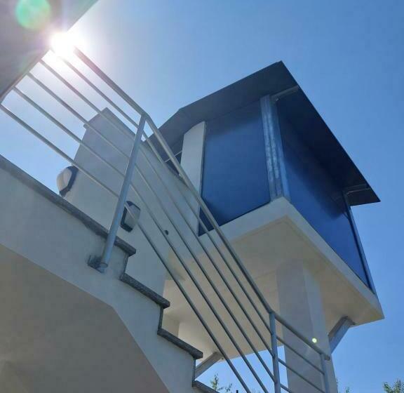 ペンション Skylab