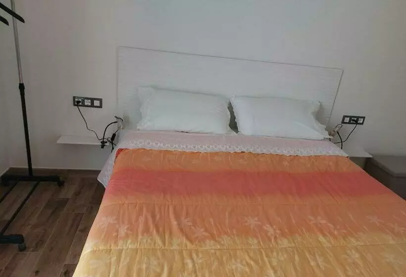 ペンション Skylab