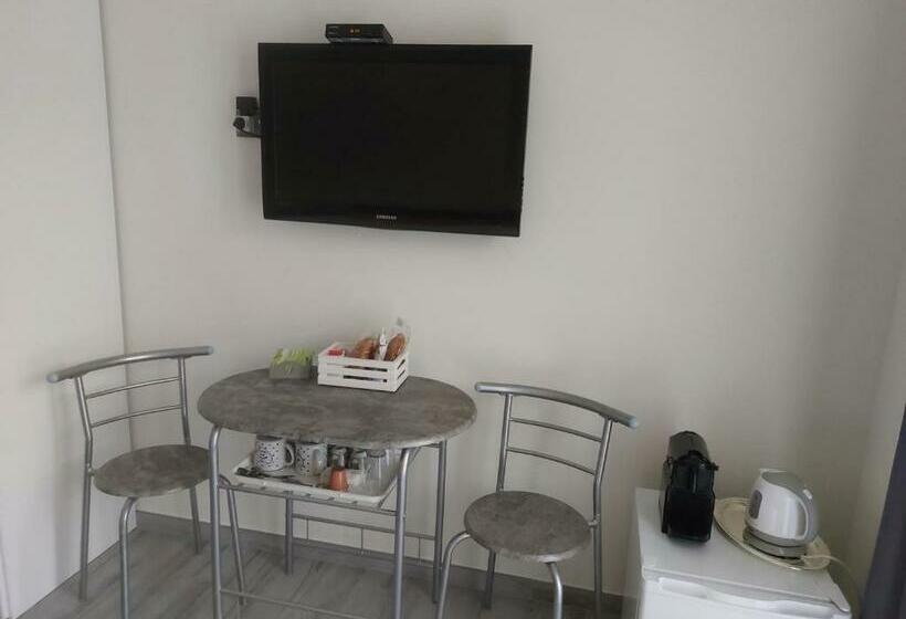 ペンション Skylab