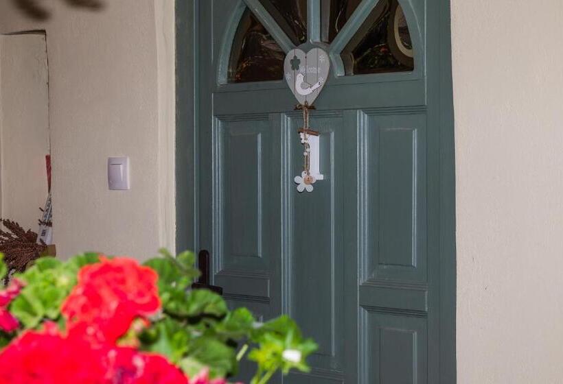 بنسيون Szívem Csücske Vendégház