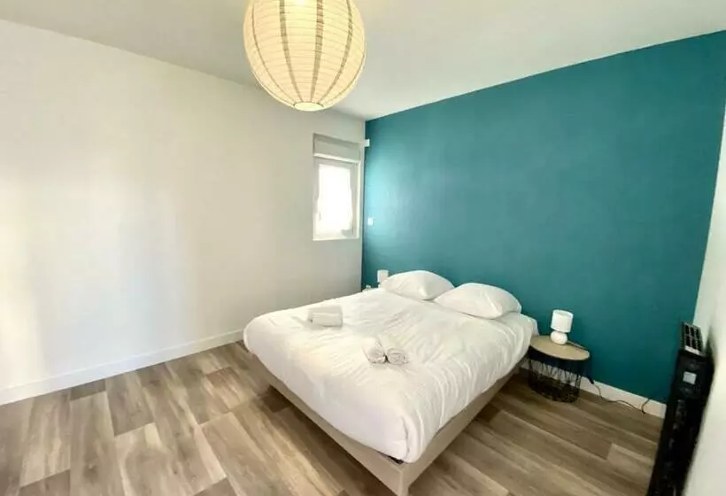 Comme Chez Soi , Déplacement Pro