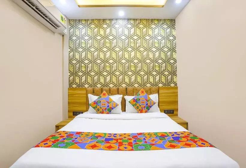 Fabhotel The Palacio