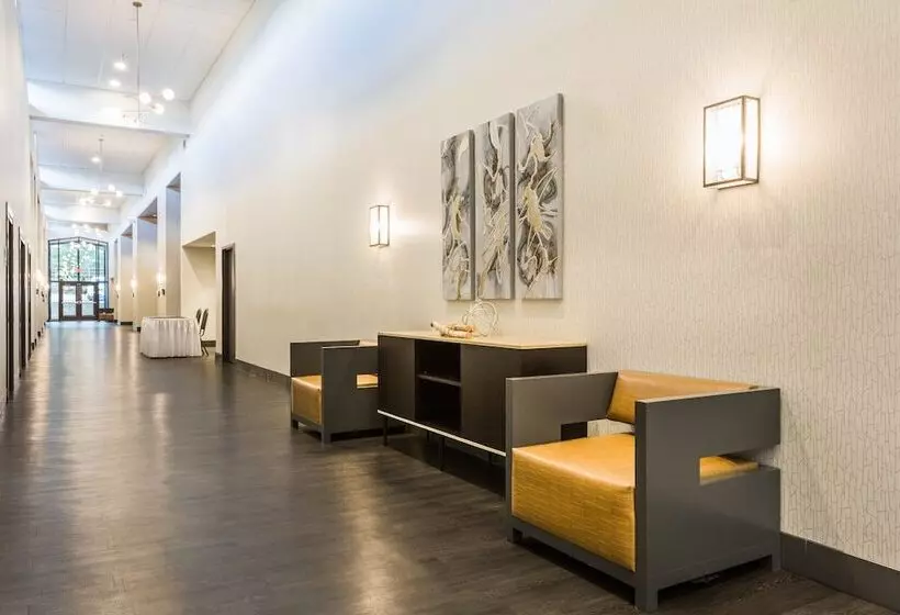 Hotelli Candlewood Suites Roanoke Airport