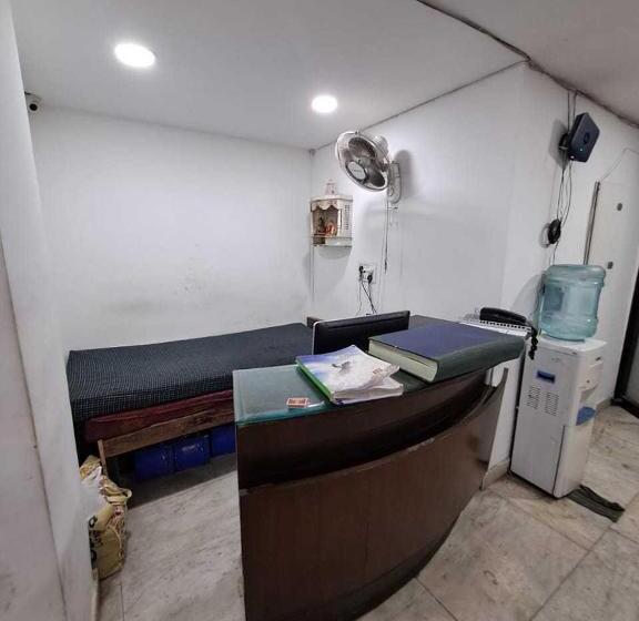 Hotel Oyo 90553 Sky View