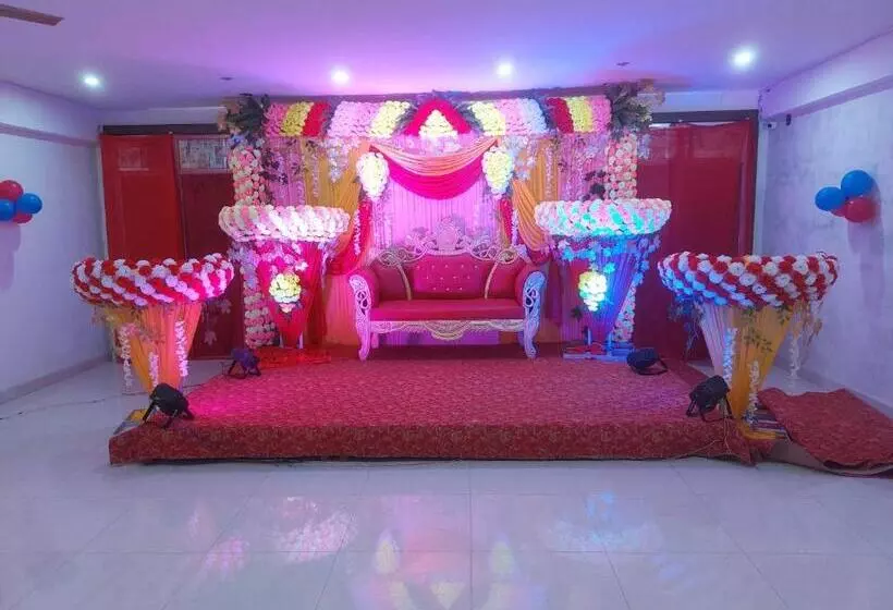 هتل Pop 89998 Divisha Palace