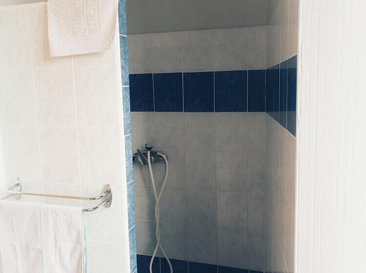 Отель Restaurant L Oree Du Vercors