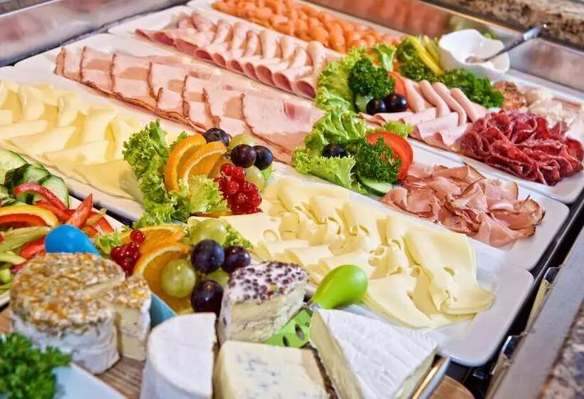 Park Hotel Laim Serviced Apartments