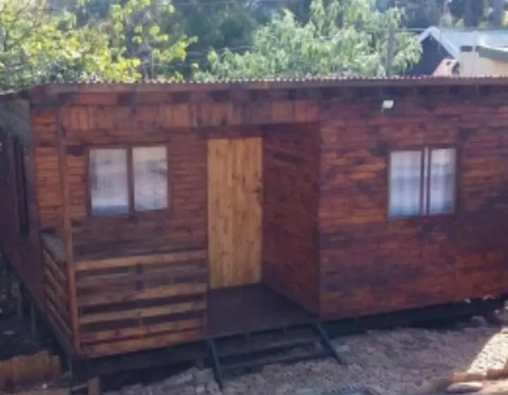 Majatalo Amaroks Self Catering Units