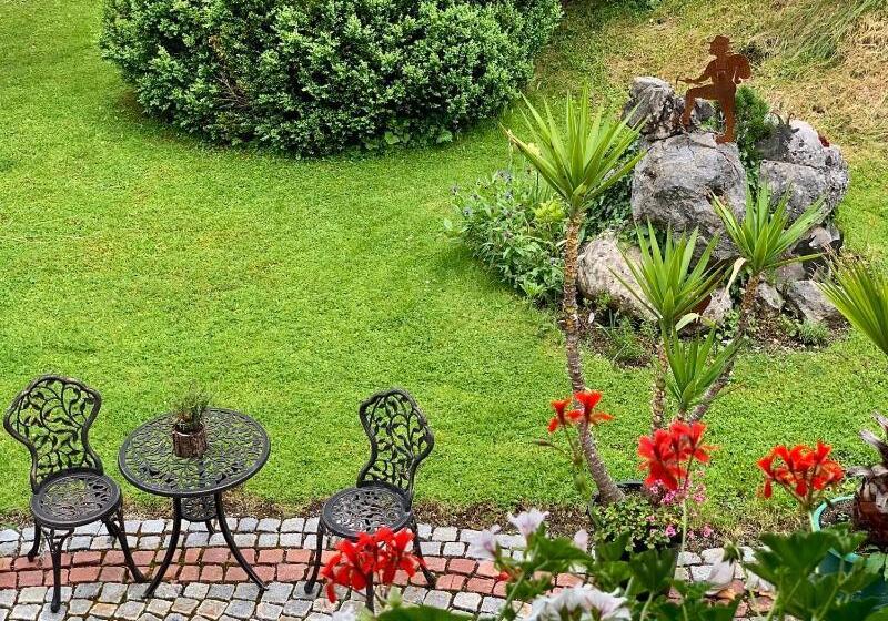 ペンション Haus Jagerer