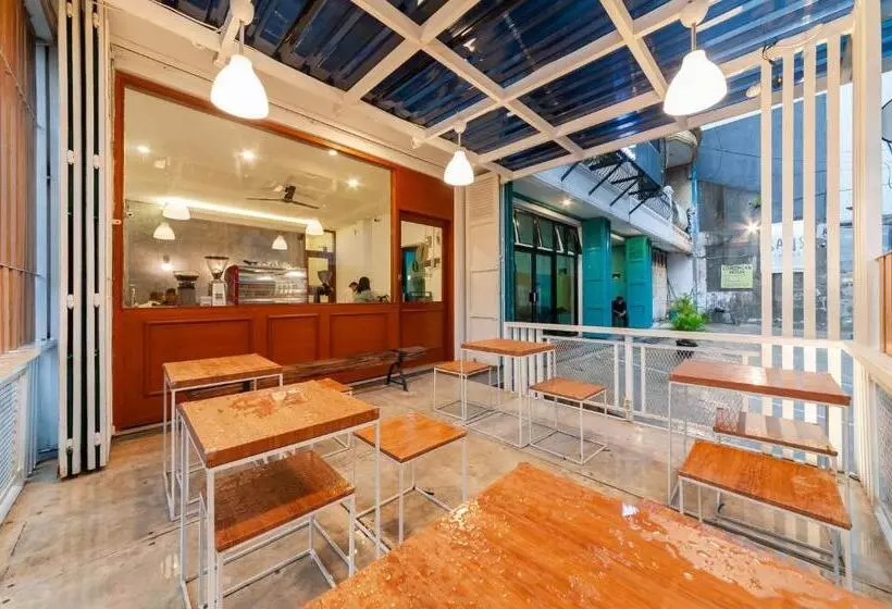 Sans Hotel Suryakencana Bogor