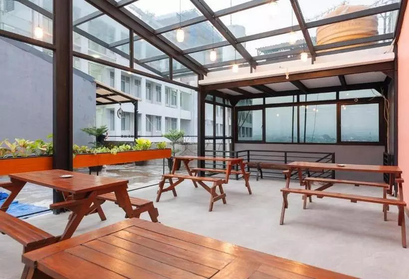 Sans Hotel Suryakencana Bogor