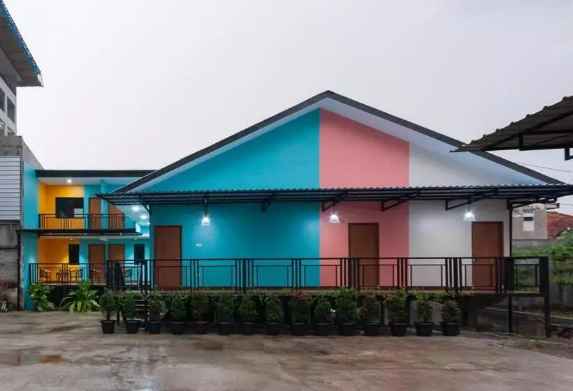 Sans Hotel Suryakencana Bogor