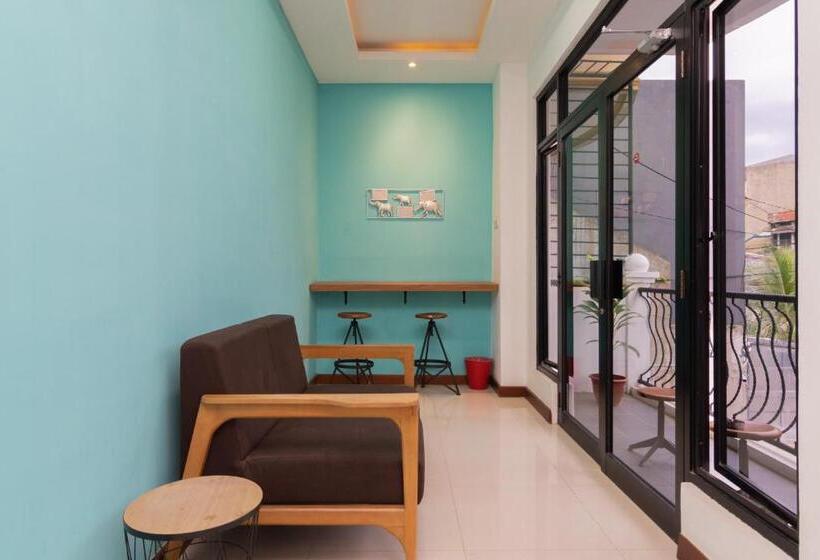 Sans Hotel Suryakencana Bogor