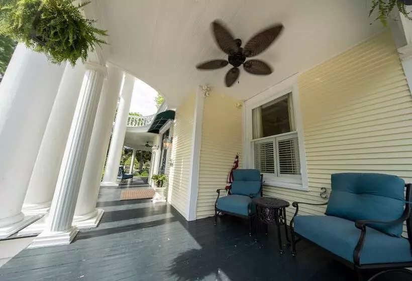 Aamiaismajoitus (B&B) The Edenton Collectionthe Granville Queen Inn