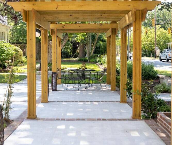 مبيت وإفطار The Edenton Collectionthe Granville Queen Inn