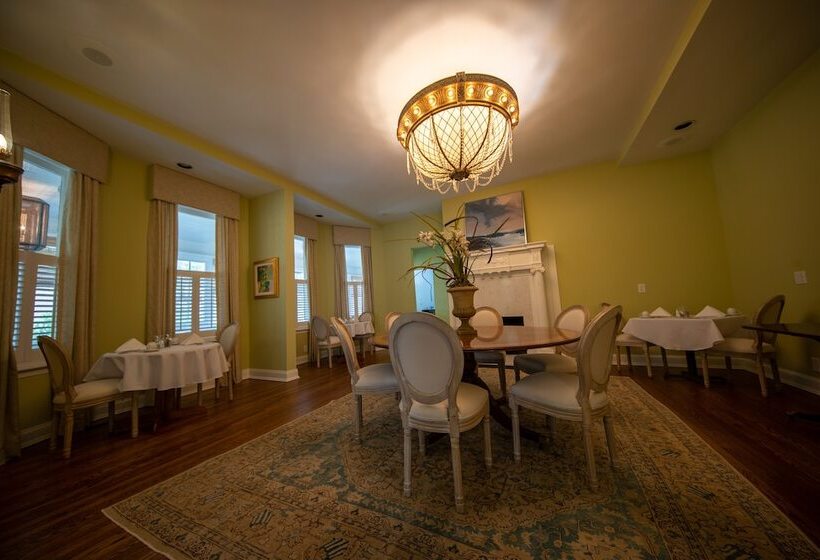 مبيت وإفطار The Edenton Collectionthe Granville Queen Inn