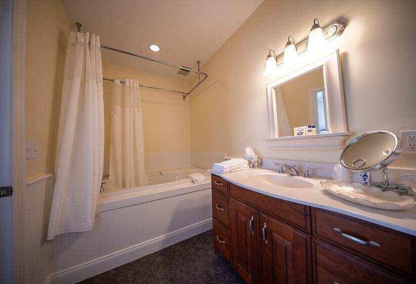 مبيت وإفطار The Edenton Collectionthe Granville Queen Inn