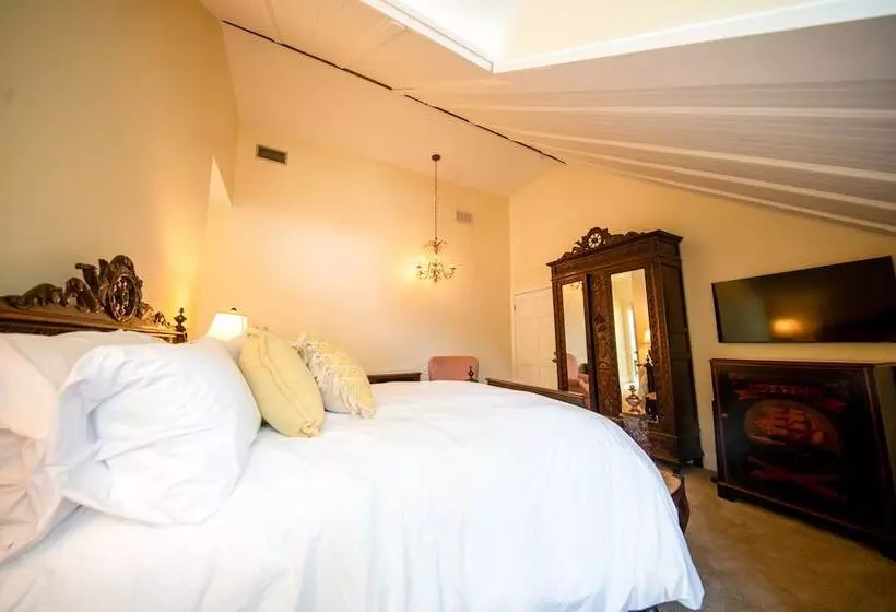 Aamiaismajoitus (B&B) The Edenton Collectionthe Granville Queen Inn