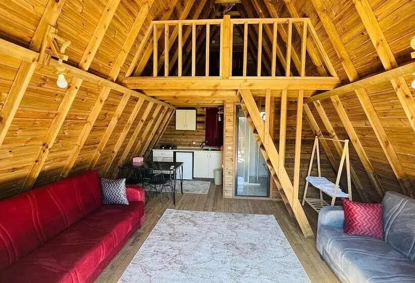 Deniz Kizi Bungalov