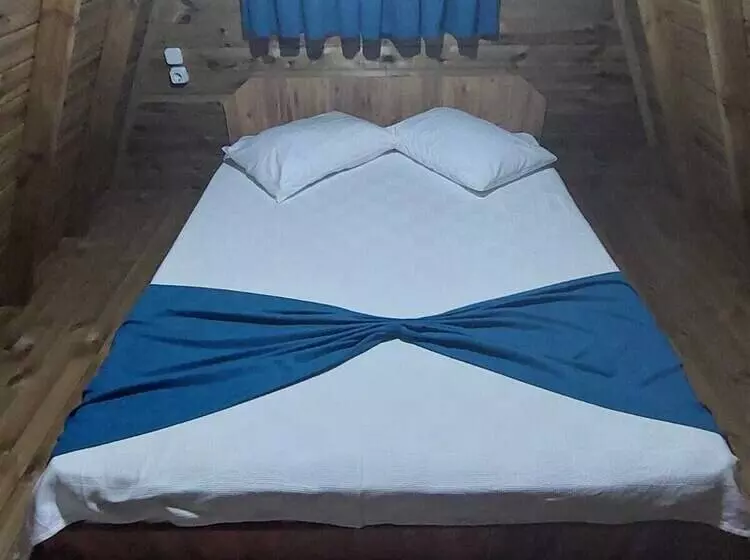 Deniz Kizi Bungalov