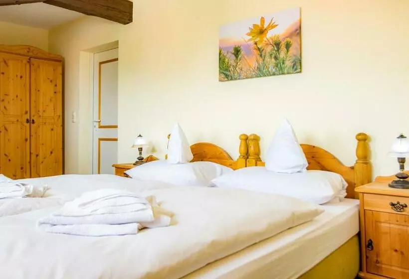 Hotelli & Restaurant Brauner Hirsch Osterwieck