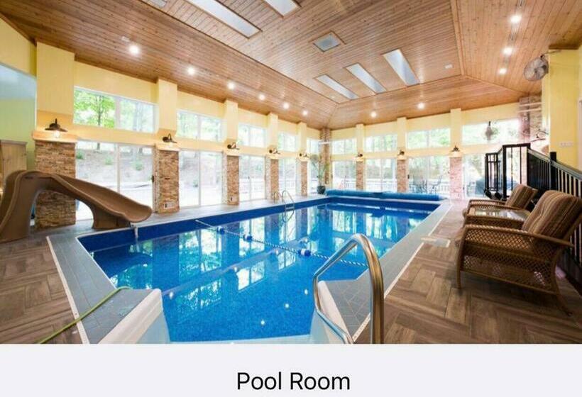 Indoor Pool Near Grand Haven With Lake Michigan Beach!