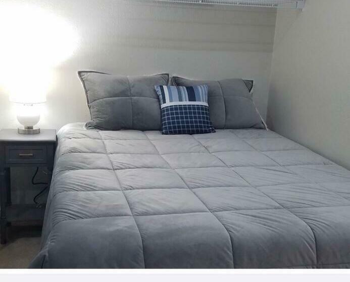 Indoor Pool Near Grand Haven With Lake Michigan Beach!