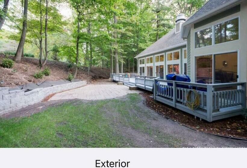 Indoor Pool Near Grand Haven With Lake Michigan Beach!