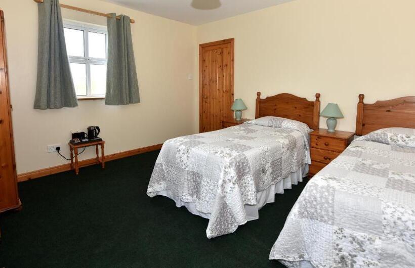 צימר Fishermans Village With Sea Views