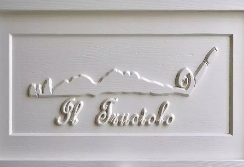 Aamiaismajoitus (B&B) Iltruciolobbsuite