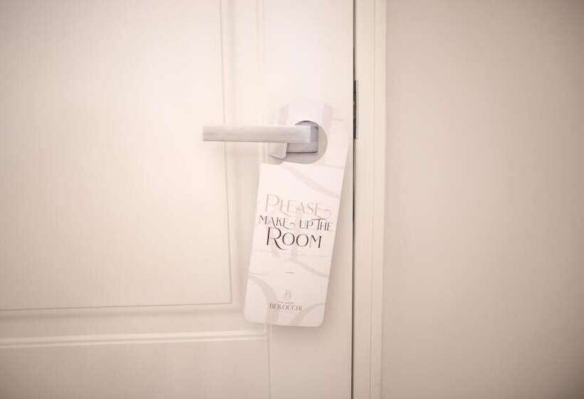 تختخواب و صبحانه Palazzo Bellocchi Suites & Apartments